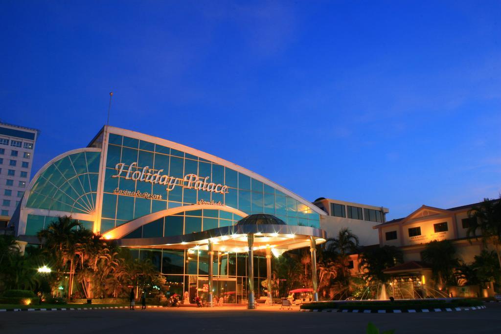 Holiday Palace Ou Chrov Екстер'єр фото