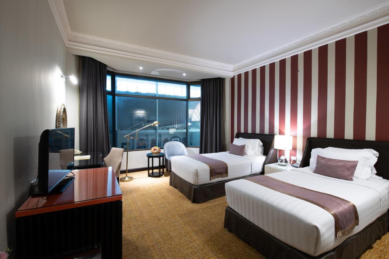 Holiday Palace Ou Chrov Екстер'єр фото